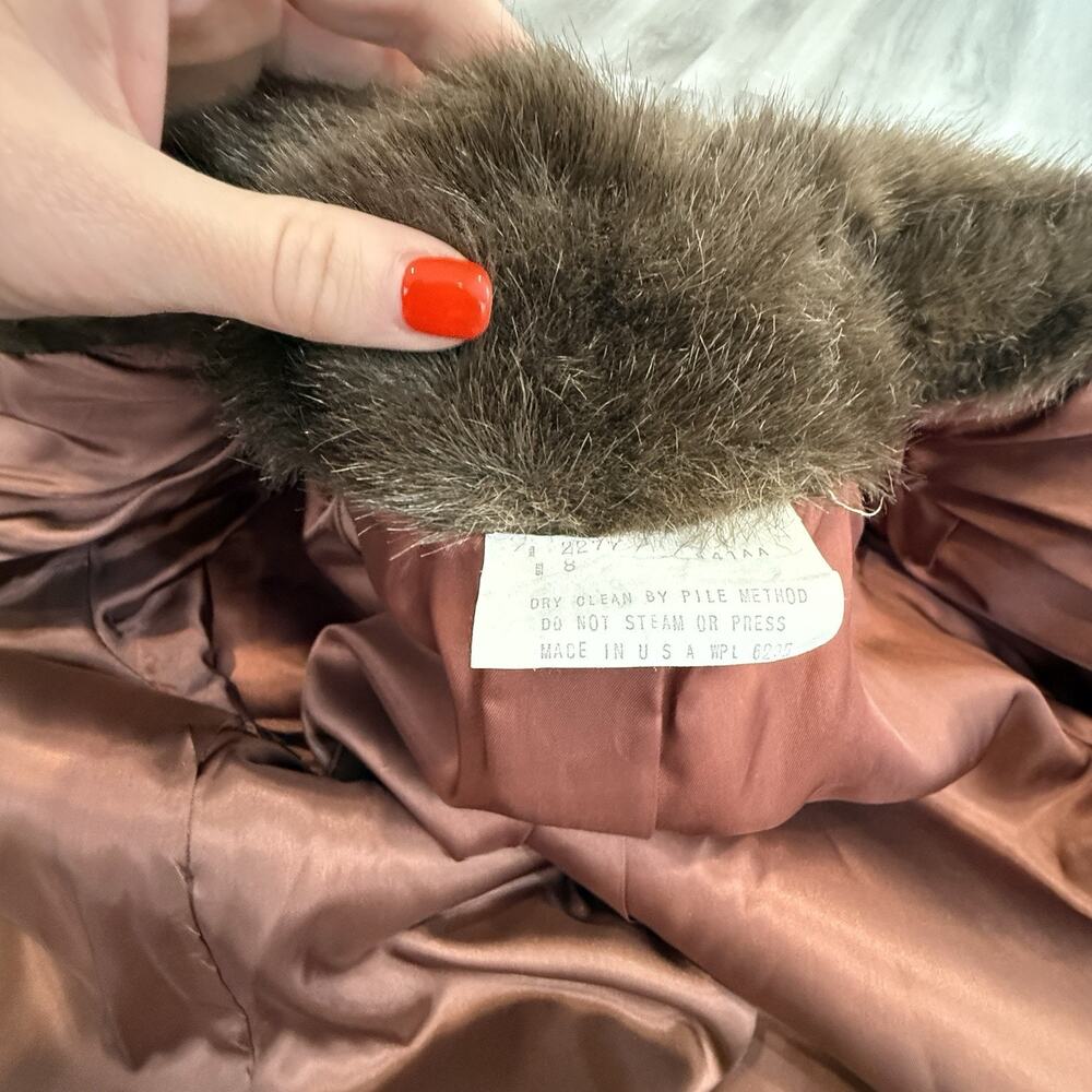 Authentic Vintage Mink Fur Coat – Rich Espresso Brown, Timeless Luxury, Size 8 - Picture 13 of 15